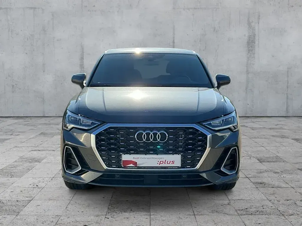 Gebraucht Audi Q3 Sportback S-Line 150 PS (110 kW) 2025 Daytonagrau perleffekt SUV