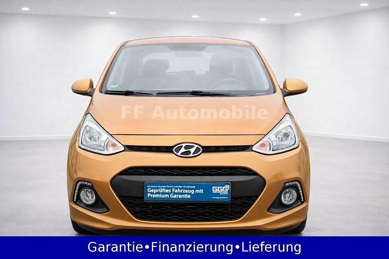 Gebraucht Hyundai i10 YES! 67 PS (49 kW) 2015 Gold Kleinwagen