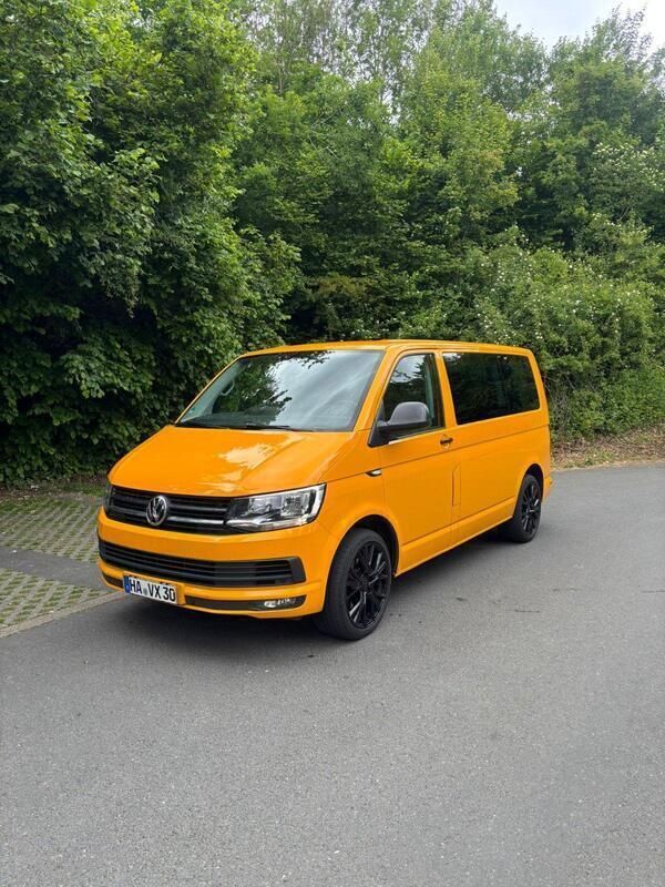 Gelb Gebraucht 2018 VW T6 Trendline Van | 23.500 € (Fairer Preis) - Bild 1/4