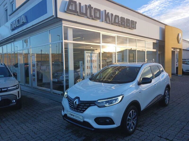 Perlmuttweiß (metallic) Gebraucht 2021 Renault Kadjar Black Edition SUV | 22.990 € (Etwas zu teuer) - Bild 1/4