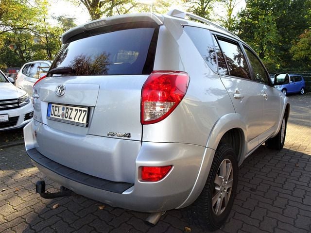 Gebraucht Toyota RAV4 Executive 177 PS (130 kW) 2007 Silber SUV