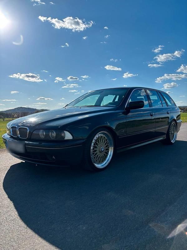 Usata BMW 540 286 CV (210 kW) 2000 Verde Station wagon