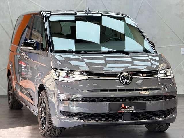 Gebraucht VW Multivan Edition 150 PS (110 kW) 2023 Grau metallic Van