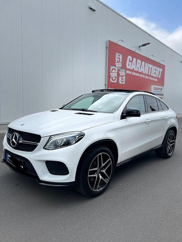 Weiß Gebraucht 2017 Mercedes GLE350 Coupé | 40.999 € (Fairer Preis) - Bild 1/4