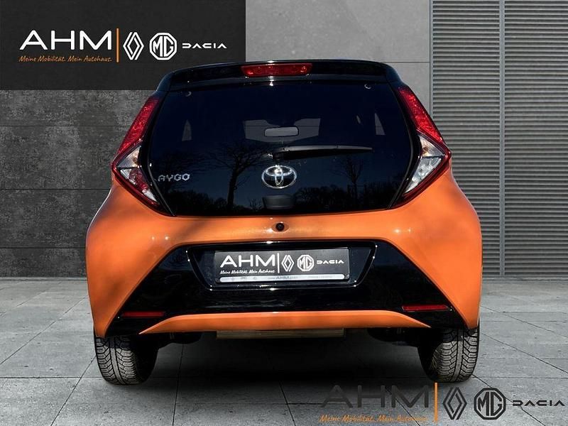Gebraucht Toyota Aygo X-cite 72 PS (52 kW) 2019 Orange Kleinwagen