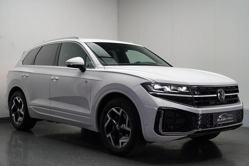 Gebraucht VW Touareg R-line 231 PS (169 kW) 2025 Weiß SUV