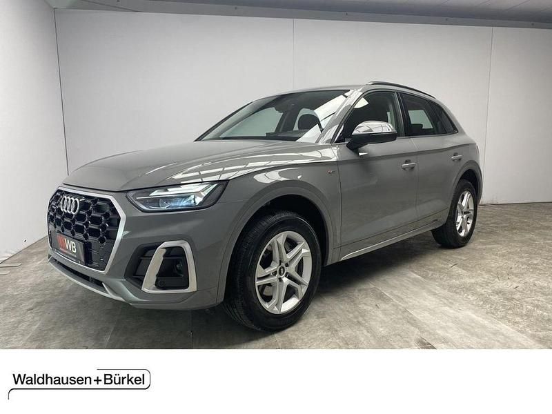 Individuallackierungen audi exlcusive (metallic) Gebraucht 2022 Audi Q5 S-Line SUV | 38.950 € (Guter Preis) - Bild 1/4