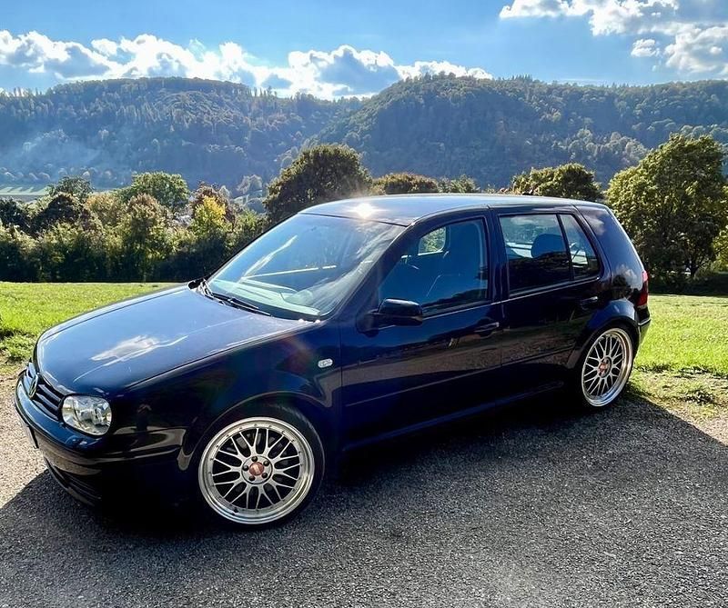 Schwarz Gebraucht 2002 VW Golf IV GTI Limousine | 7.170 € (Etwas zu teuer) - Bild 1/4