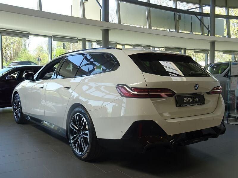 Neu BMW 520 M Sport 197 PS (144 kW) 2026 Weiß Limousine