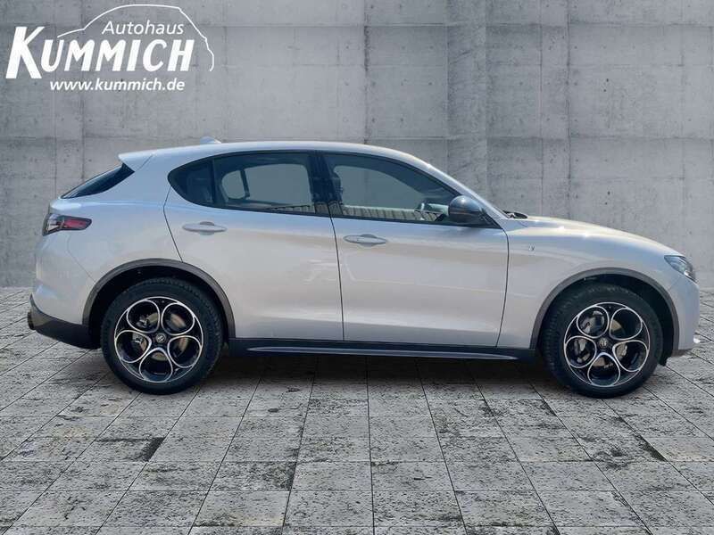 Gebraucht Alfa Romeo Stelvio Ti 280 PS (205 kW) 2023 Perla lunare, metallic SUV