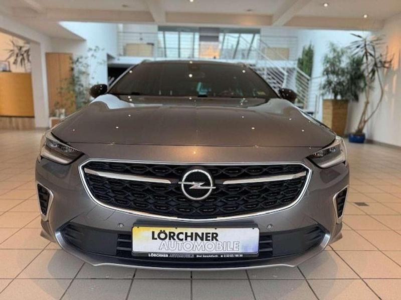 Grau Gebraucht 2021 Opel Insignia Kombi | 34.850 € (Teuer) - Bild 1/4