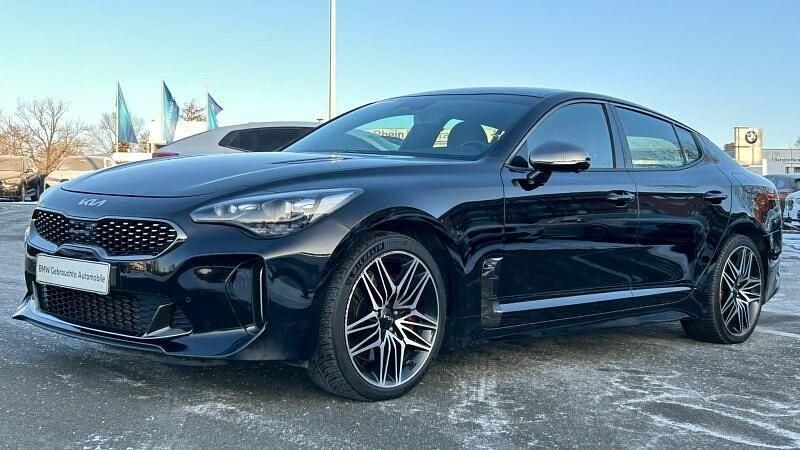 Gebraucht Kia Stinger GT 366 PS (269 kW) 2022 Schwarz Kleinwagen
