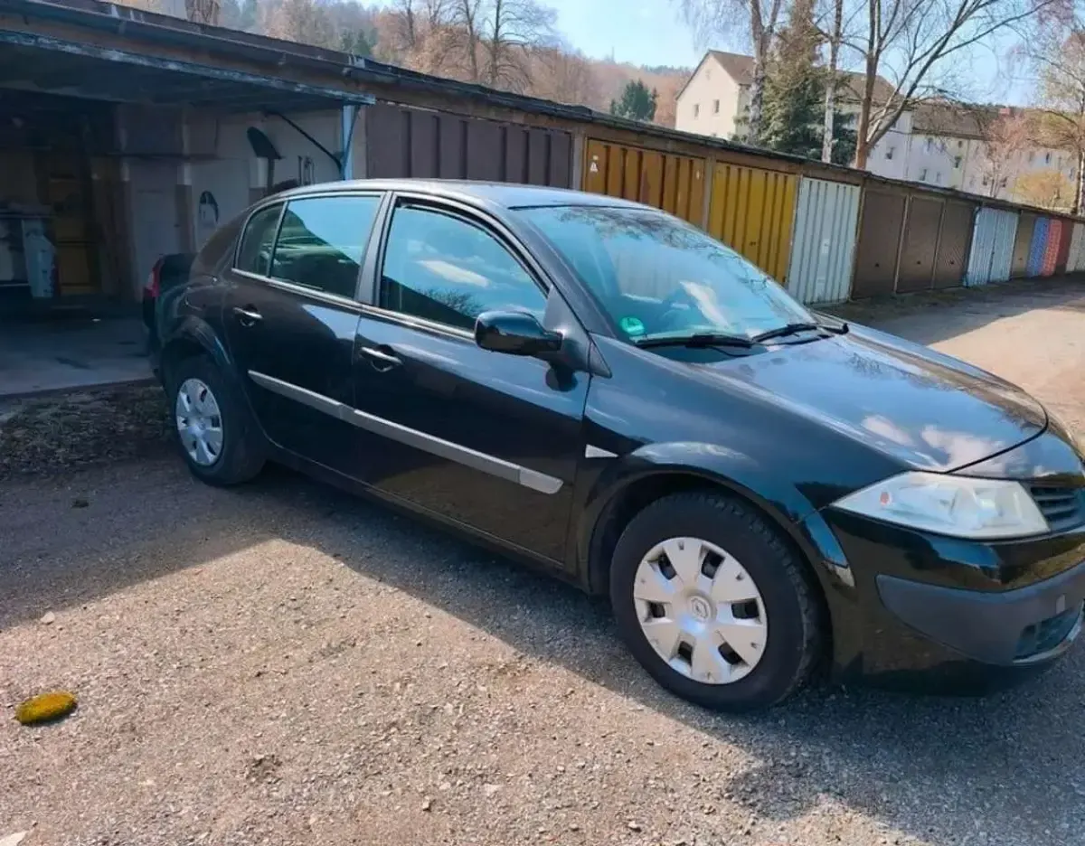 Occasion Renault Mégane Authentique 111 ch (81 kW) 2007 Berline