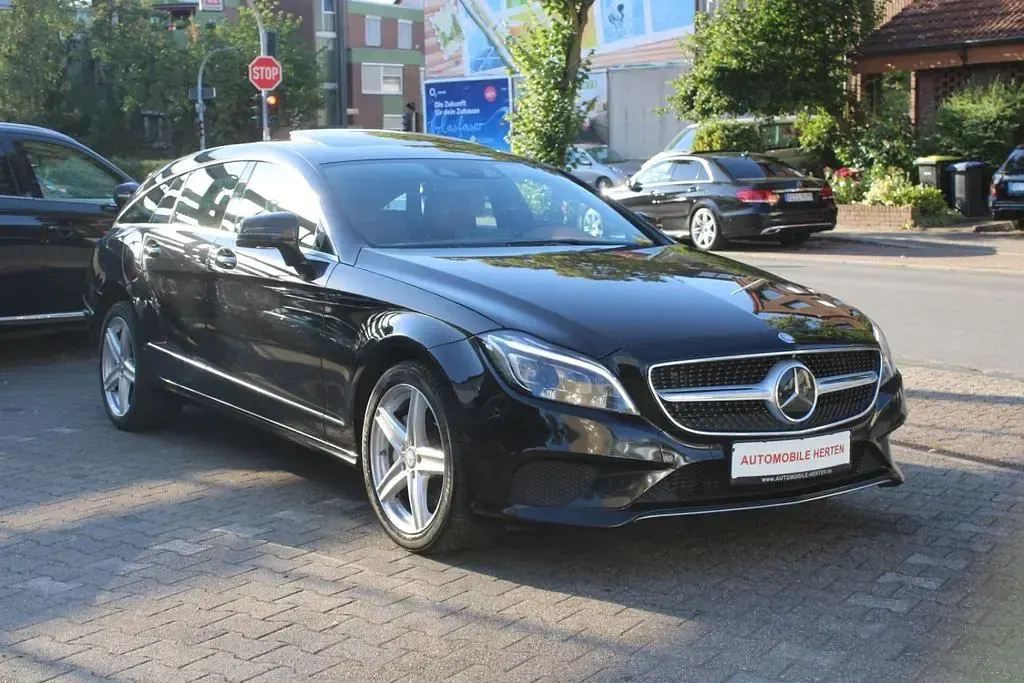 Gebraucht Mercedes CLS350 Shooting Brake 258 PS (189 kW) 2015 Obsidianschwarz  metalliclack Kombi