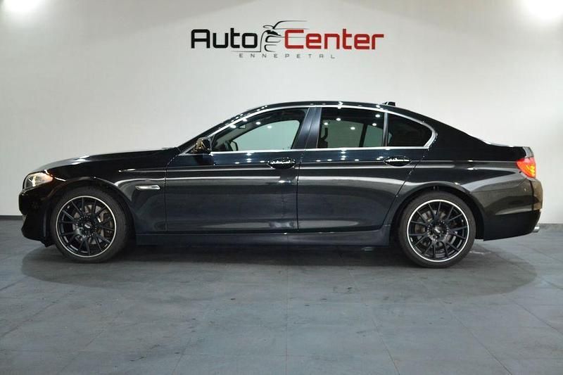 Gebraucht BMW 530 Performance 272 PS (200 kW) 2013 Saphirschwarz Limousine