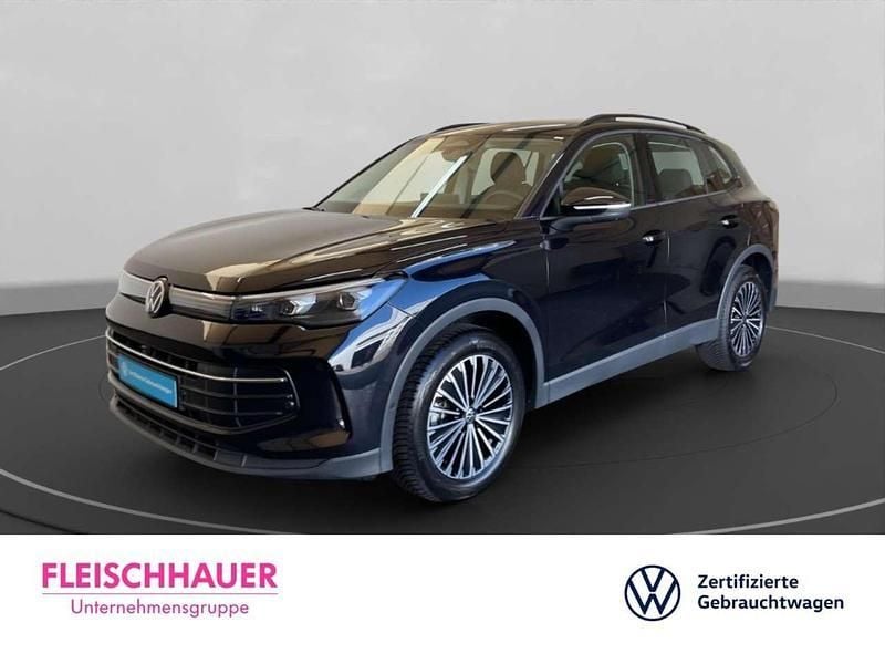 Schwarz Gebraucht 2024 VW Tiguan Life SUV | 35.480 € (Superpreis) - Bild 1/4