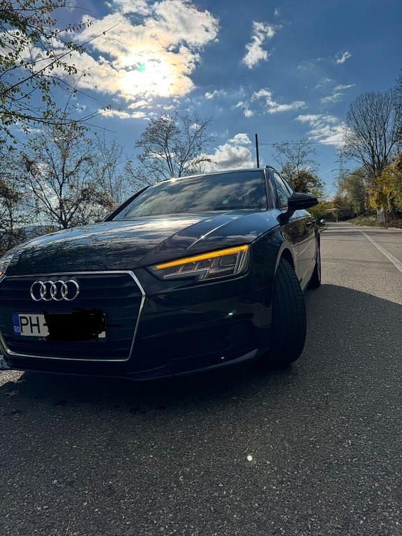 Gebraucht Audi A4 Sport 110 PS (80 kW) 2018 Schwarz Kombi