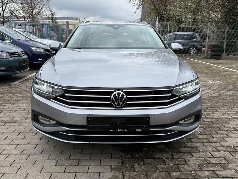 Gebraucht VW Passat 190 PS (139 kW) 2020 Silber Limousine