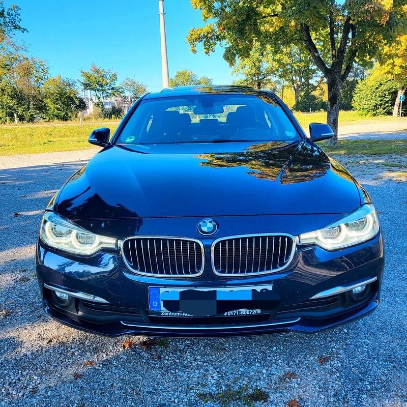 Gebraucht BMW 320 190 PS (139 kW) 2017 Blau Limousine
