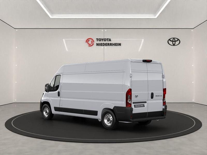 Gebraucht Toyota Proace 140 PS (102 kW) 2024 Weiss Van / Kleinbus