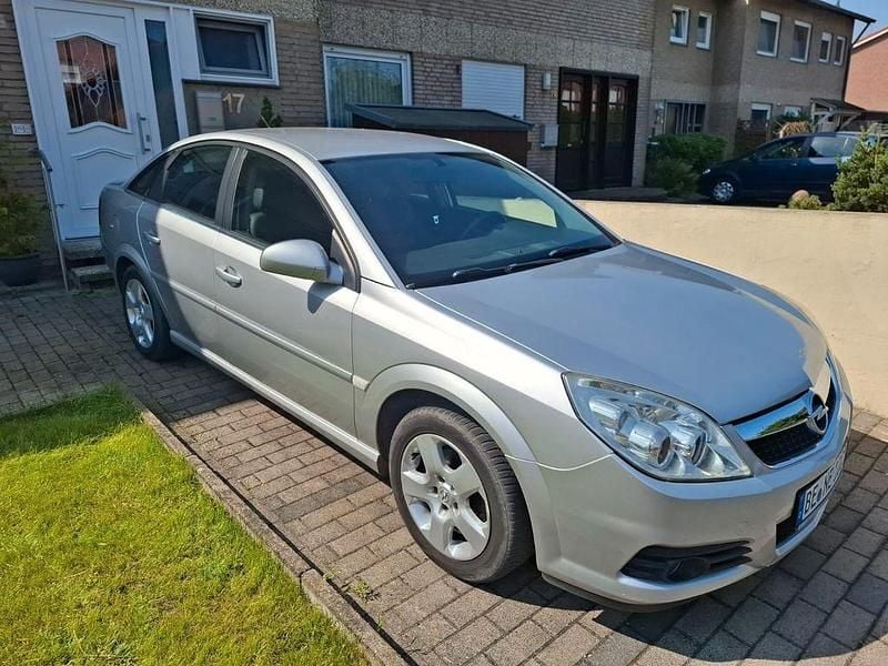 Gebraucht Opel Vectra Edition 155 PS (114 kW) 2006 Silber Limousine