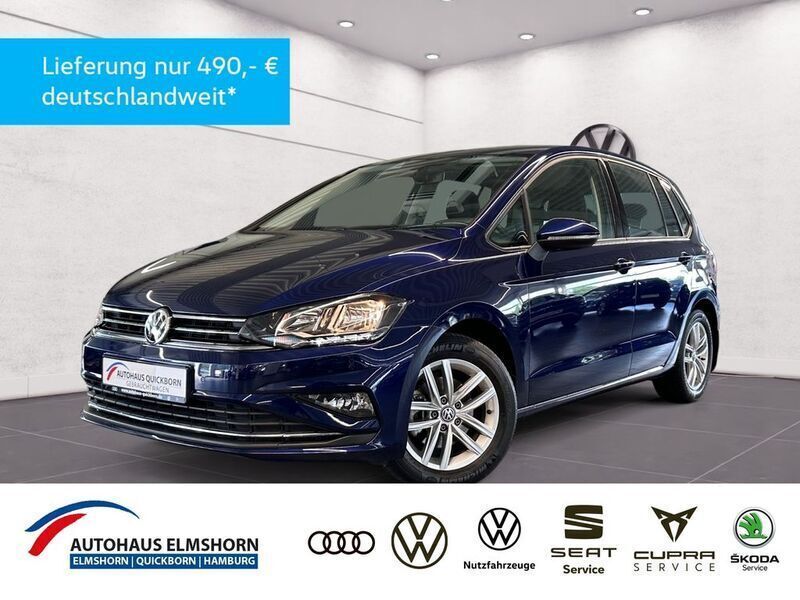 Blau Gebraucht 2018 VW Golf Sportsvan Comfortline Van / Kleinbus | 19.880 € (Etwas zu teuer) - Bild 1/4