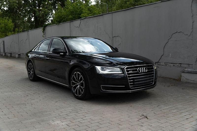 Gebraucht Audi A8 Ambiente 258 PS (189 kW) 2014 Schwarz Limousine
