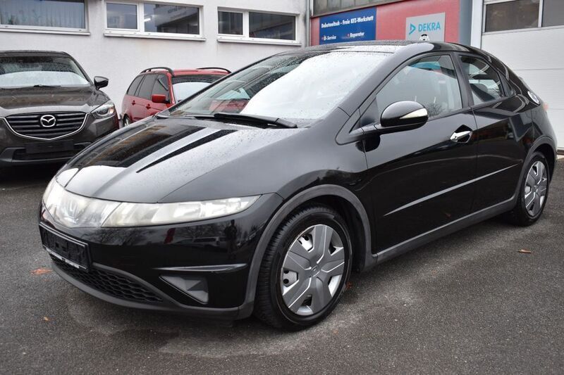 Schwarz Gebraucht 2007 Honda Civic Comfort Limousine | 2.950 € (Fairer Preis) - Bild 1/4