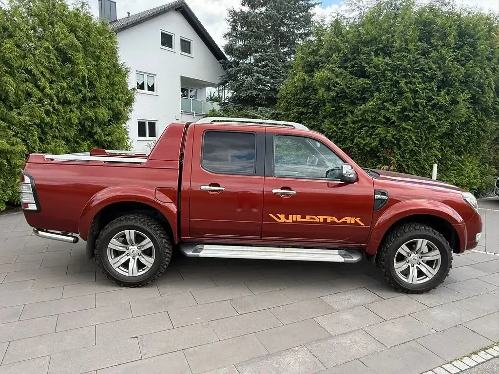 Gebraucht Ford Ranger Wildtrack 156 PS (114 kW) 2010 Rot Pickup