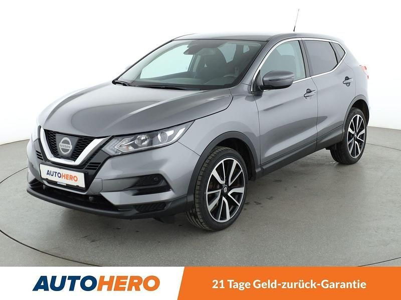 Grau Gebraucht 2017 Nissan Qashqai Visia SUV | 10.970 € (Fairer Preis) - Bild 1/3