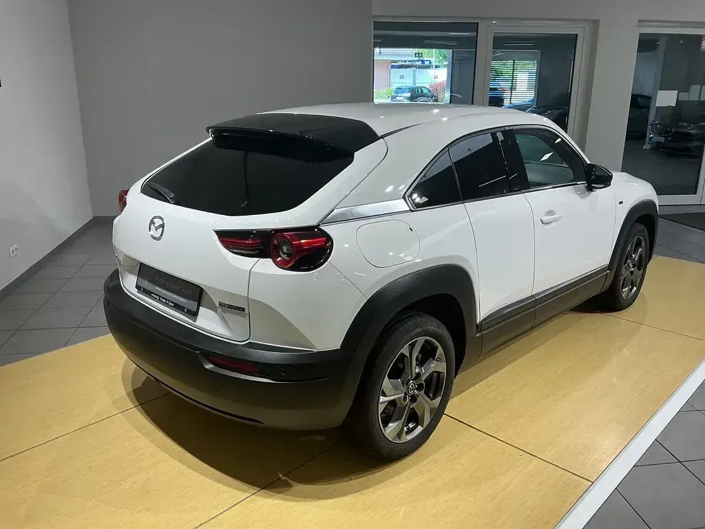 Gebraucht Mazda MX30 Ad'Vantage 106 kW (145 PS) 2023 Weiß SUV