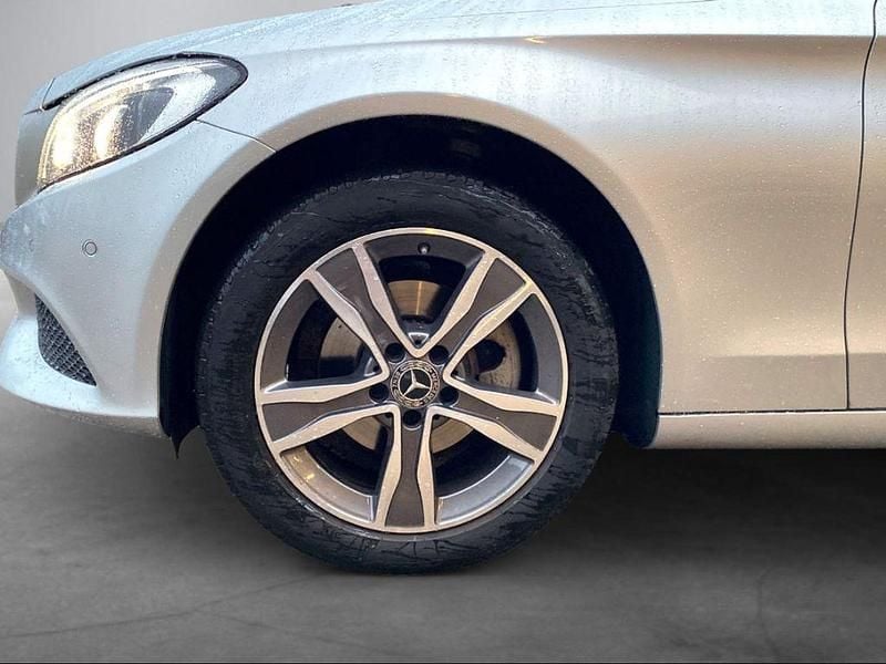 Gebraucht Mercedes C180 Business 116 PS (85 kW) 2018 Silber Kombi