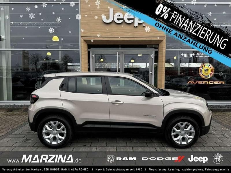 Stone grey Neu 2026 Jeep Avenger Altitude SUV | 26.090 € (Fairer Preis) - Bild 1/4