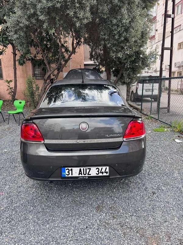 Gebraucht Fiat Linea Active 90 PS (66 kW) 2011 Limousine