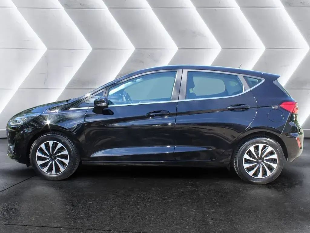 Gebraucht Ford Fiesta Titanium 125 PS (91 kW) 2023 Obsidianschwarz Kleinwagen