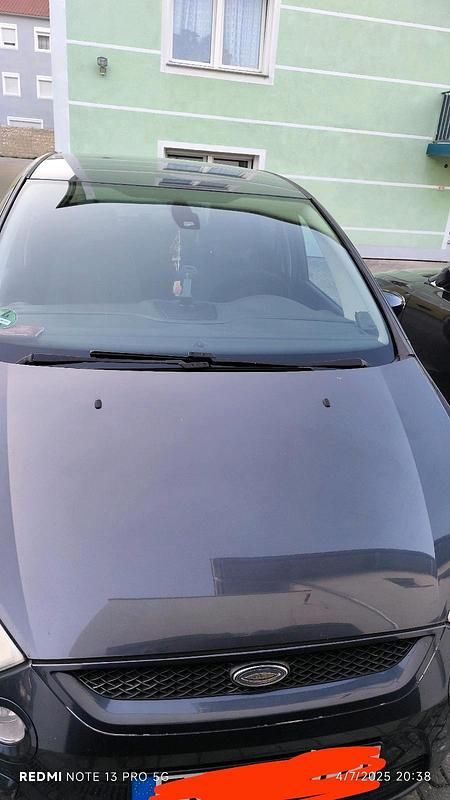 Grau Gebraucht 2008 Ford S-MAX S Van / Kleinbus | 5.800 € (Etwas zu teuer) - Bild 1/4