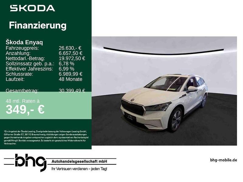 Moonweiß perleffekt/moonweis Gebraucht 2021 Skoda Enyaq iV SUV | 26.630 € (Fairer Preis) - Bild 1/4