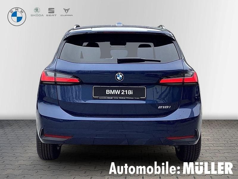 Neu BMW 218 Active Tourer Performance 136 PS (100 kW) 2025 Phytonicblau metallic Van / Kleinbus