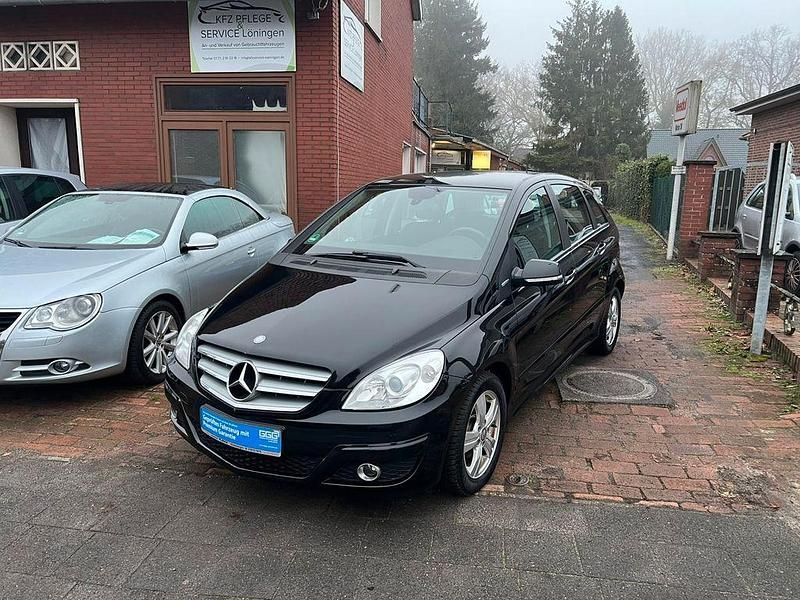 Gebraucht Mercedes B160 95 PS (69 kW) 2010 Schwarz Kleinwagen