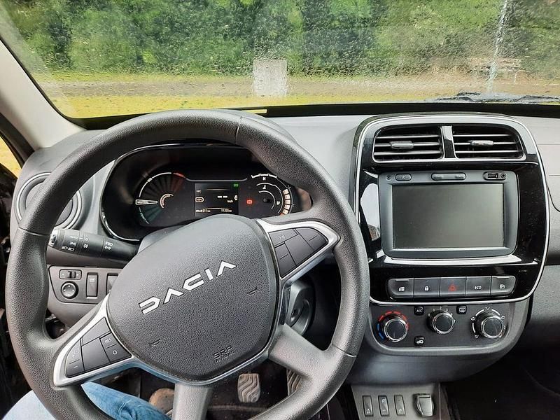 Schwarz Gebraucht 2022 Dacia Spring Comfort Kleinwagen | 12.000 € (Fairer Preis) - Bild 1/4