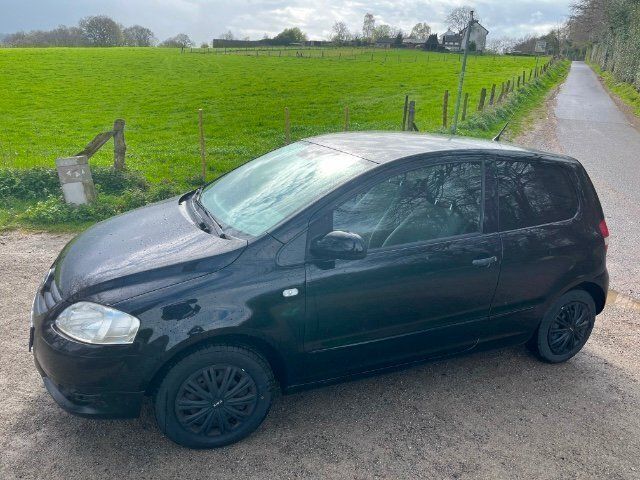 Second-hand VW Fox 2009 Negru Hatchback