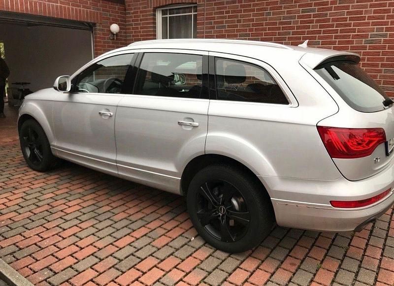 Gebraucht Audi Q7 Ambiente 245 PS (180 kW) 2012 Silber SUV