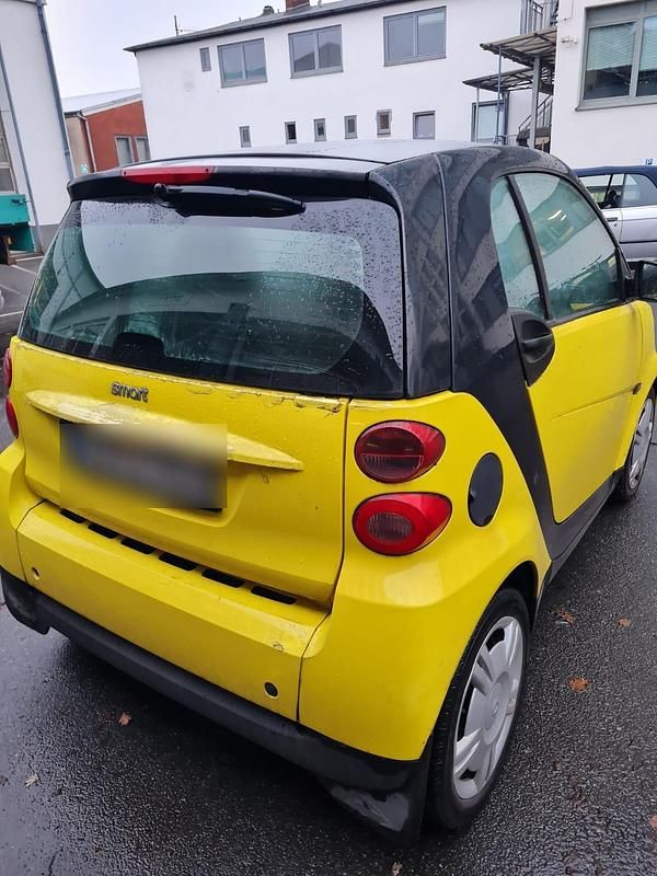 Gelb Gebraucht 2008 Smart ForTwo Coupé Kleinwagen | 1.499 € (Superpreis) - Bild 1/4