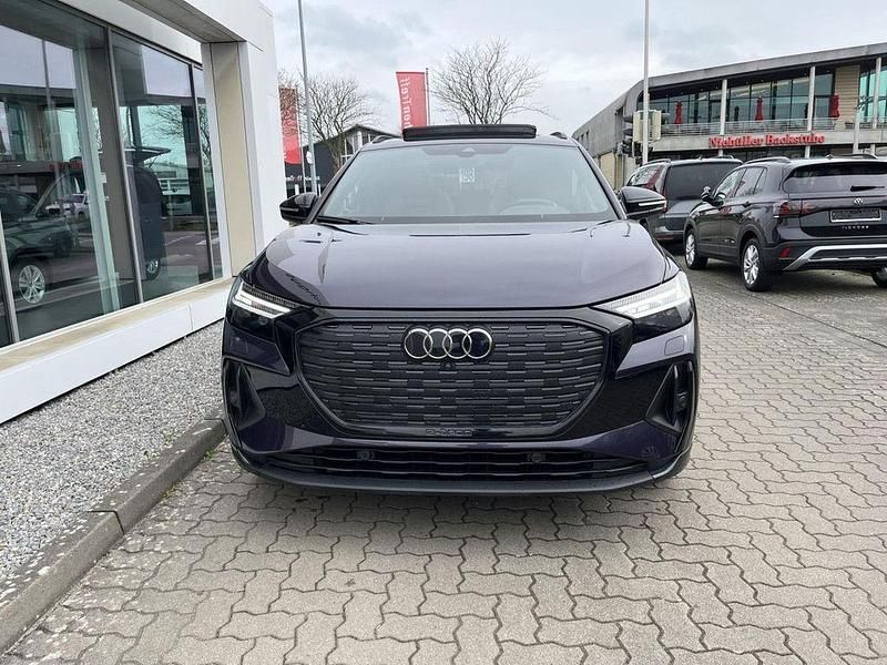Gebraucht Audi Q4 e-tron S-Line 210 kW (286 PS) 2024 Auroraviolett SUV