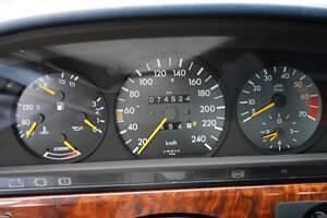 Gebraucht Mercedes 500 231 PS (169 kW) 1984 Blau Coupé