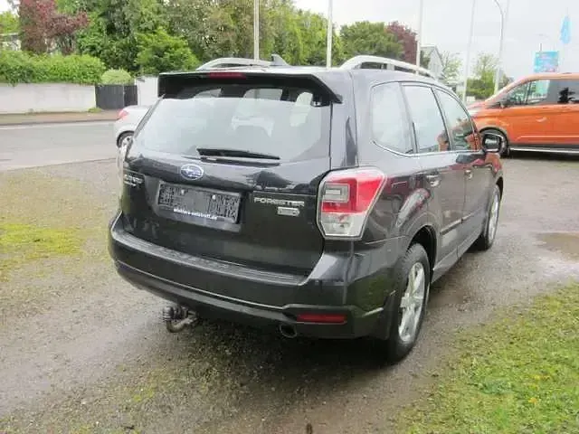 Gebraucht Subaru Forester Exclusive+ 147 PS (108 kW) 2016 Dark gray (m) SUV