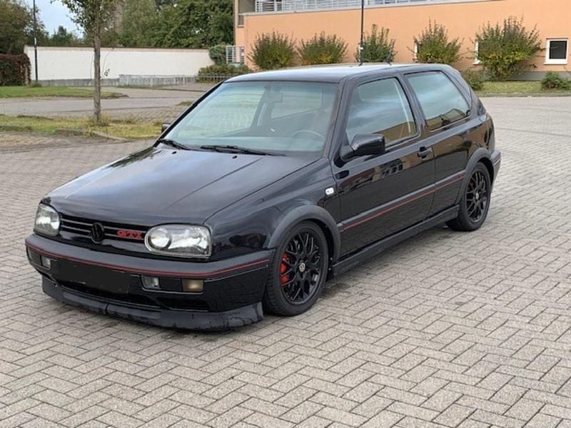 Schwarz Gebraucht 1997 VW Golf III GT Kleinwagen | 7.999 € (Teuer) - Bild 1/4