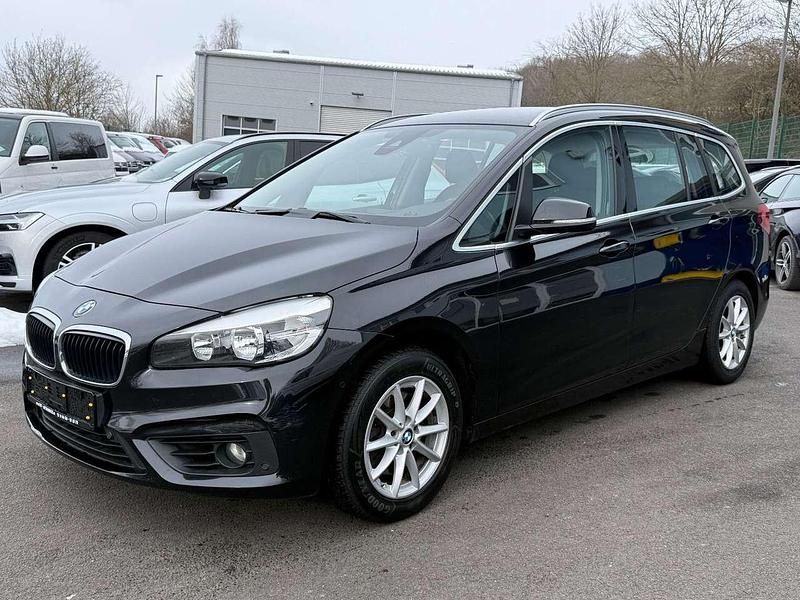 Gebraucht BMW 218 Advantage 136 PS (100 kW) 2015 Saphirschwarz Van / Kleinbus