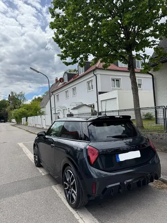 Occasion Mini John Cooper Works 204 ch (150 kW) 2024 Gris Citadine