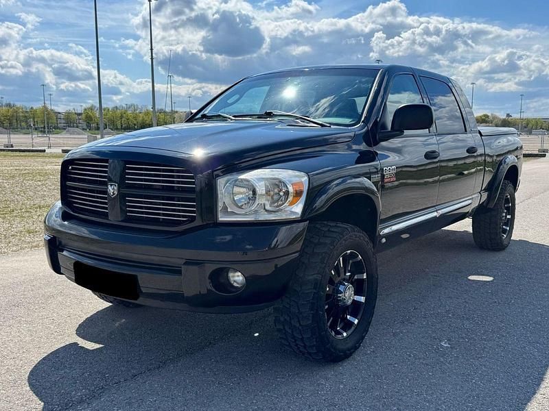 Second-hand Dodge Ram 349 CP (256 kW) 2008 Negru Pickup